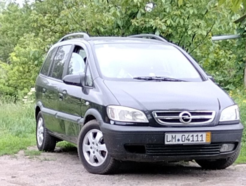 Опель Зафіра 2.0 механіка
