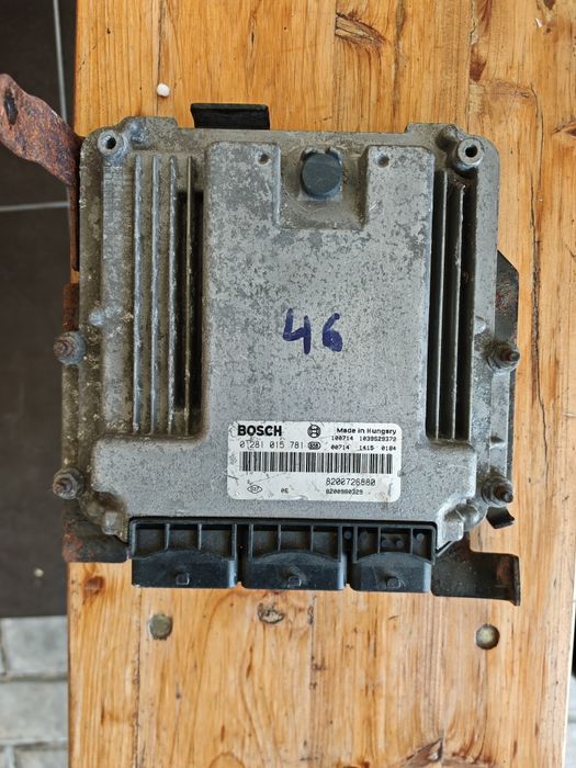 Centralina BOSCH EDC16CP33 0281015781 RENAULT