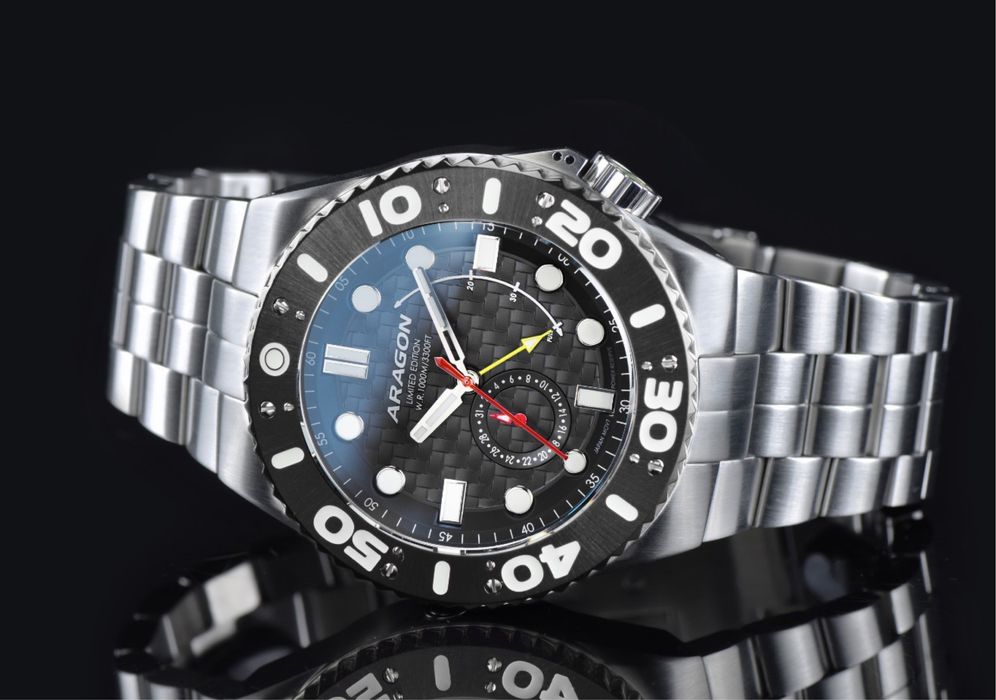 Часы ARAGON Enforcer NE57 Power Reserve Lim. Ed. 50 mm. 1000 MT.
