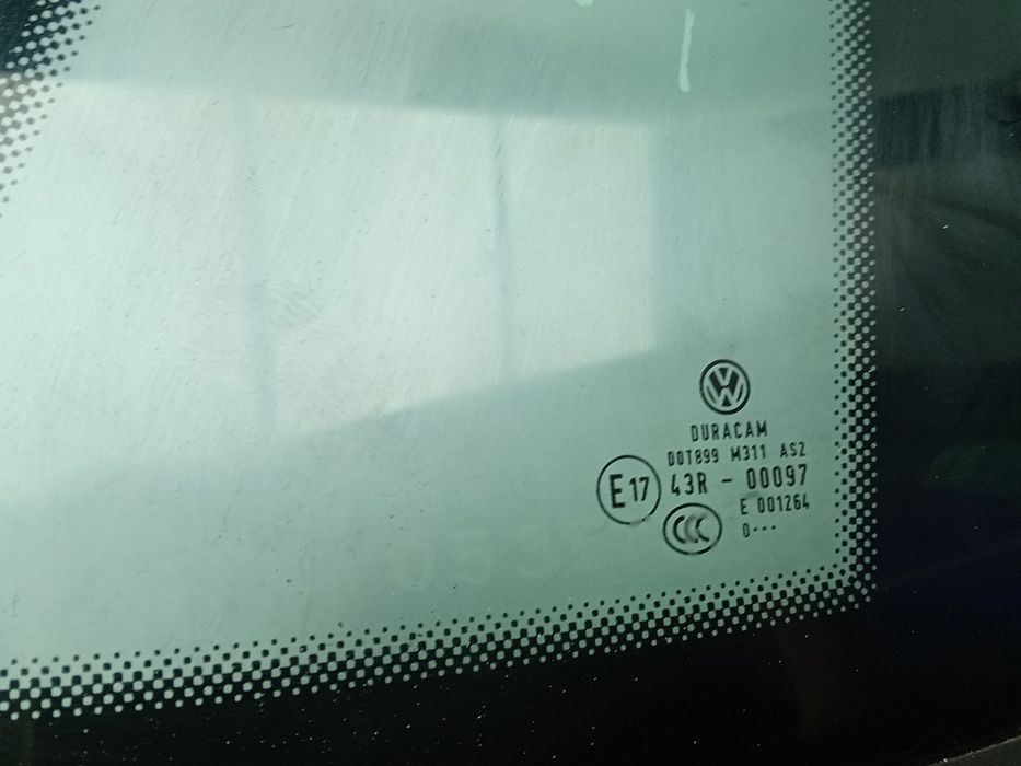 Vidro do painel trás direito VOLKSWAGEN Polo (AW1)