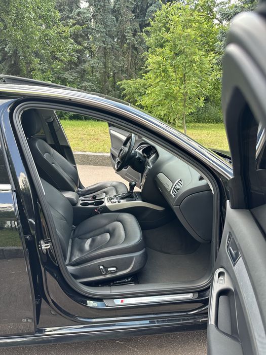 Продам Audi A4 B8