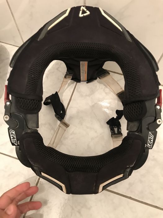 Leatt brace cervical enduro motocross protecao pescoço btt