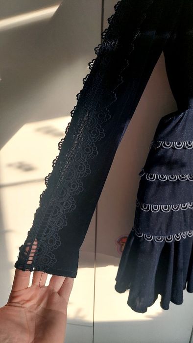 Piękna elegancka sukienka Asos