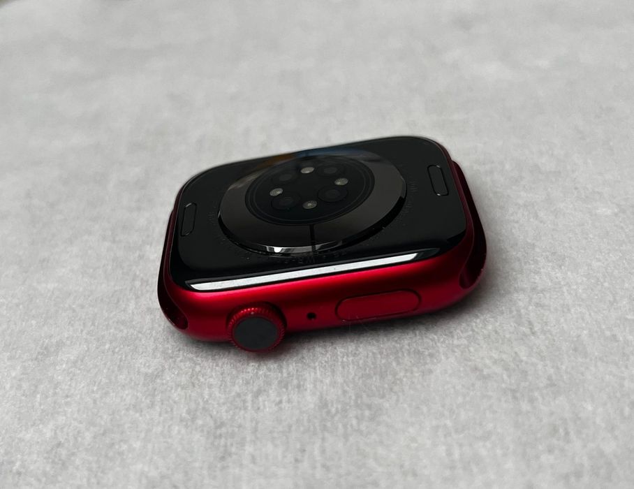Apple watch 8 red stan bdb bateria 80%