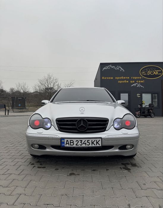 Продам машину в хорошому стані
