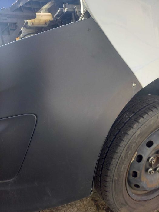 Zderzak przód przedni struktura Opel Vivaro B 14- Trafic III