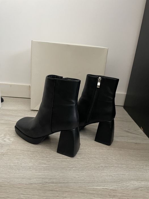 Botas altas pretas