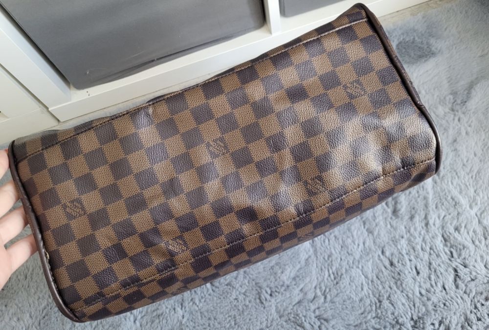 Brązowy kuferek Louis Vuitton
