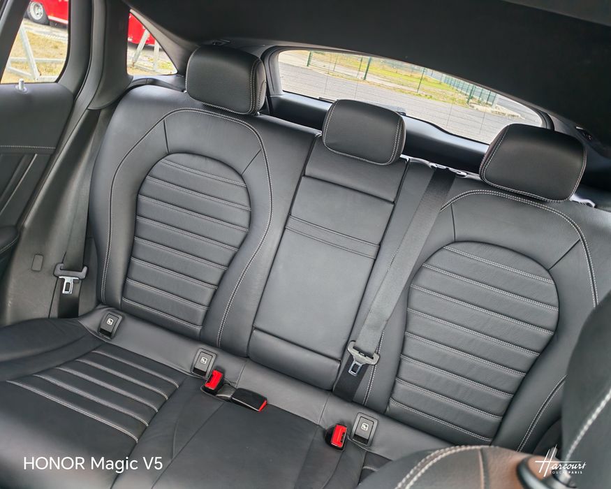 Mercedes Benz EQC 400 AMG Line — photo 5