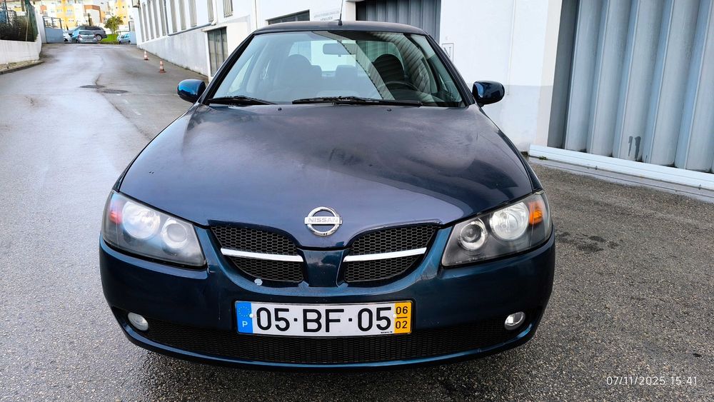 Nissan Almera 1.5 AC e em muito bom estado geral