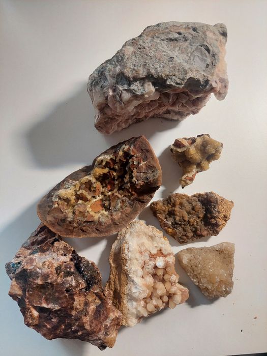 Sprzedam kolekcje minerały