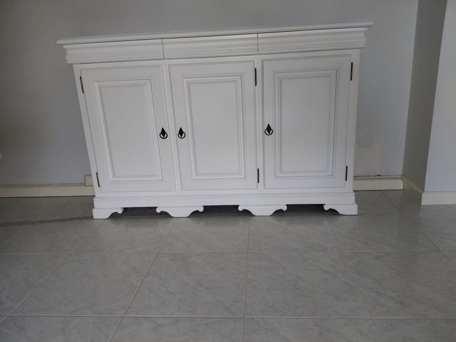 Aparador lacado branco