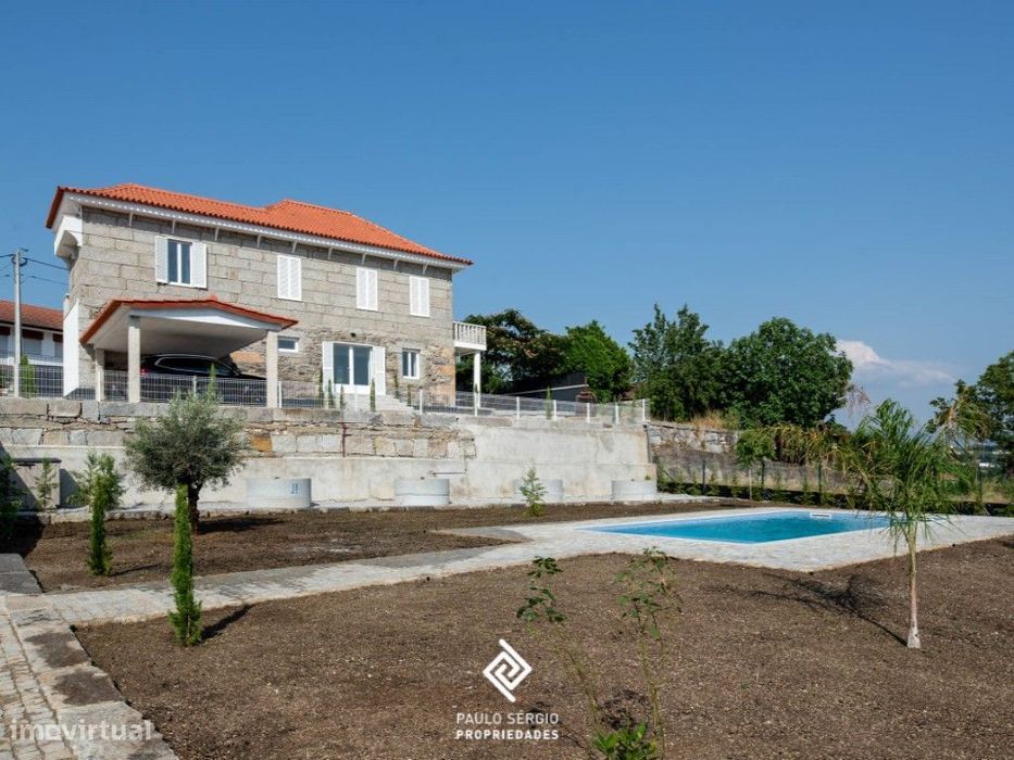 Moradia de campo dos anos 20, Felgueiras (Macieira da Lixa)