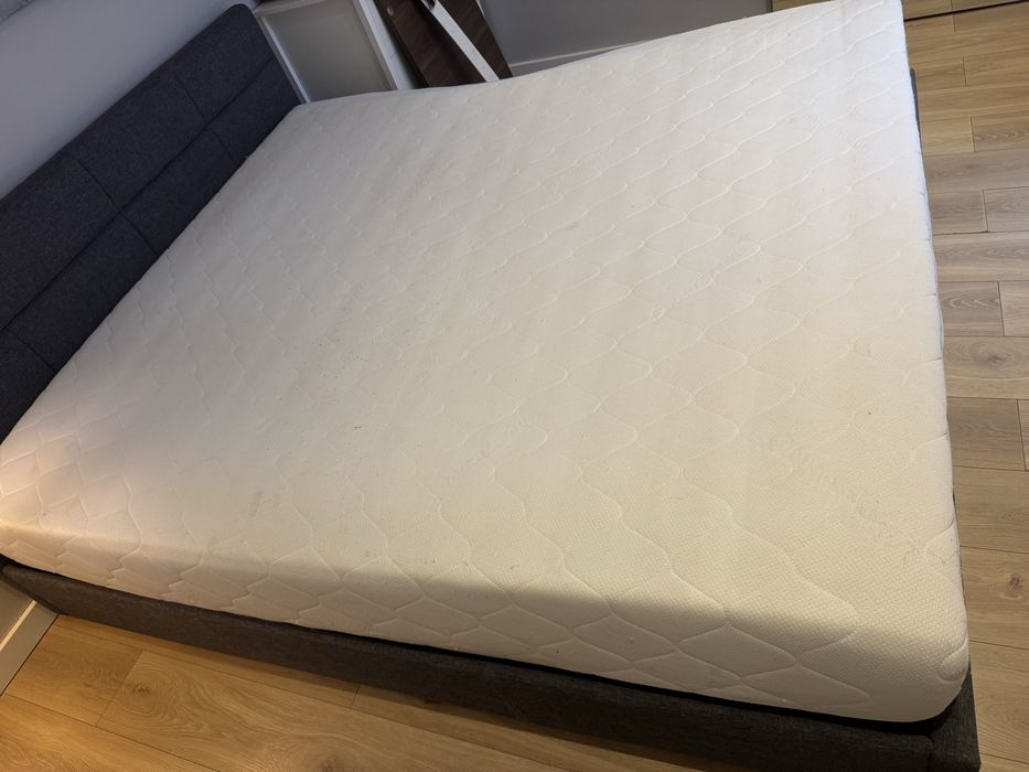 Materac 180x200 używany, miękki