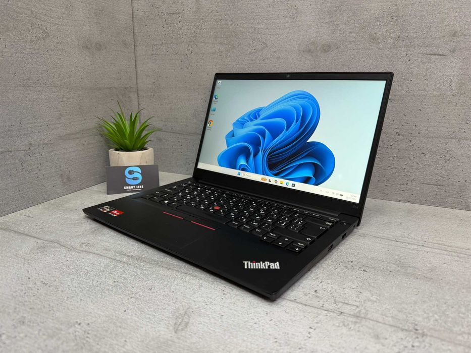 128gb ssd/14" FullHD ips/8gb ddr4/Ryzen 3/Стильний ноутбук Lenovo E14 Gen 3