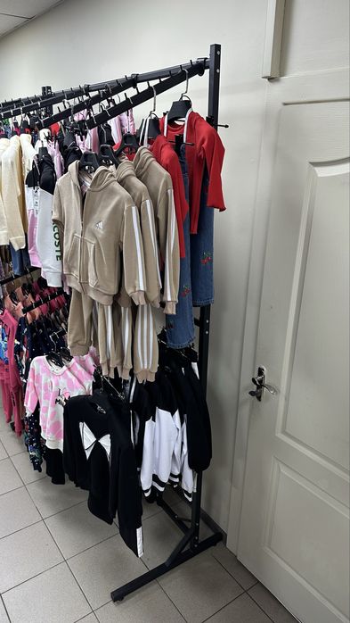 Стелажи для одежды