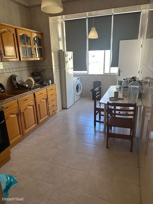 Excelente Apartamento T2 para Arrendamento (Sem Mobília)