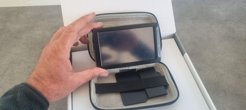 GPS BMW V Usado meia duzia de vezes.