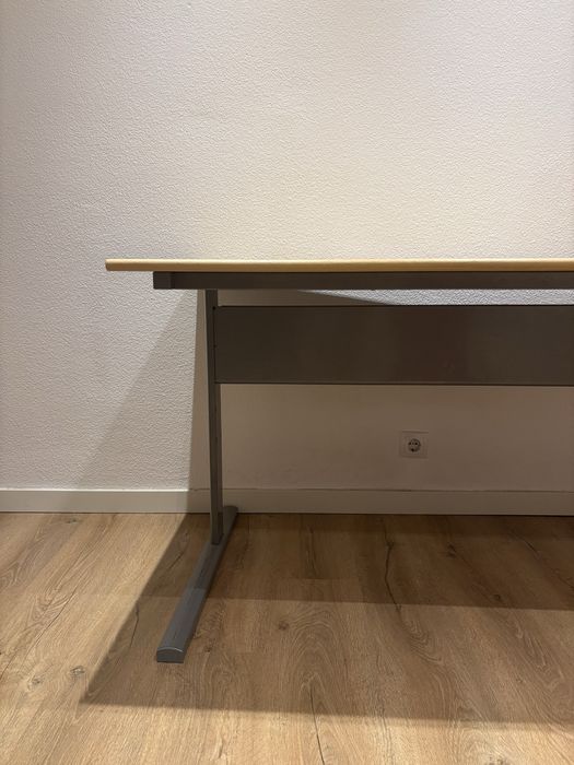Secretaria Fredrik IKEA