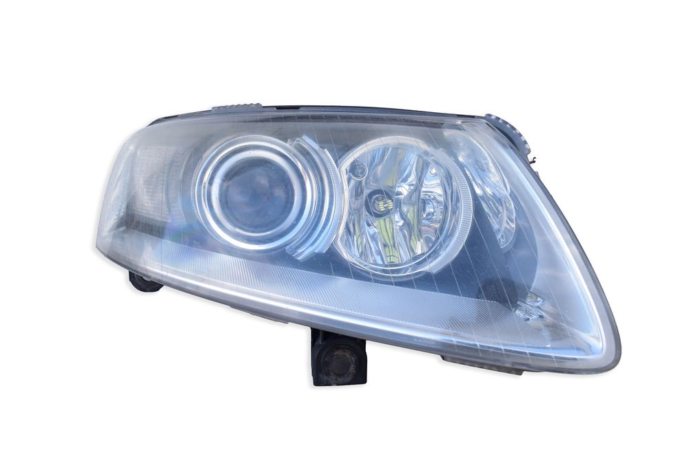 Lampa Prawy Przód Xenon Ksenon AUDI A6 C6 04-08R 4F0941030AK EU