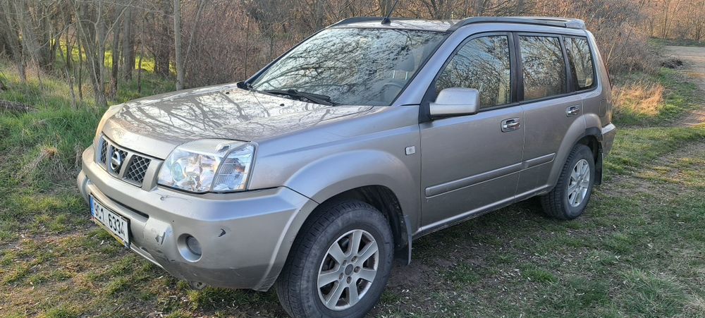 Nisan X-Treil, 4×4.