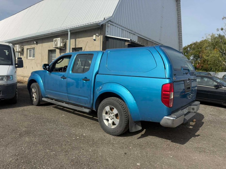 Nissan navara 4*4