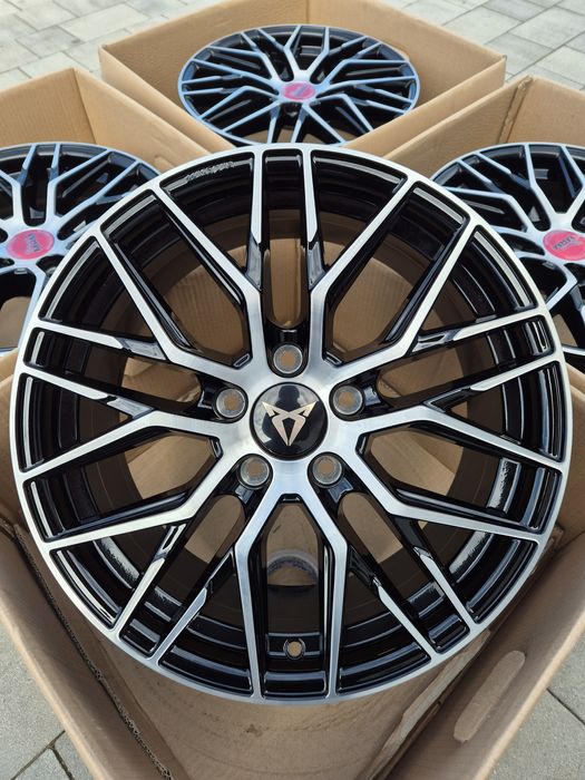 #RS4 Alufelgi R18 5x112 Formentor Leon Ateca Born Tavascan Terrmar