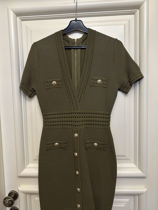 Пляття стрейч у стилі Balmain