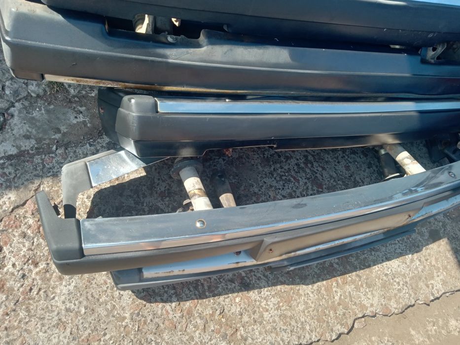 Бампер передний,задний на ВАЗ 2104,2107,2105