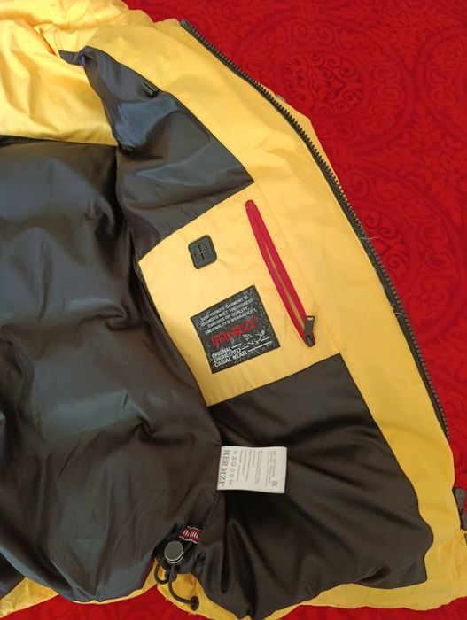 Пуховик жёлтый мужской L