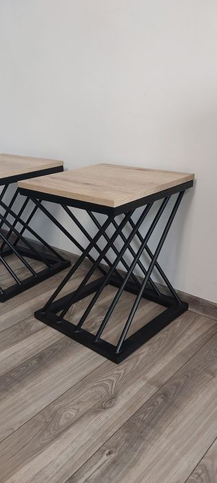 Stolik taboret 40x40