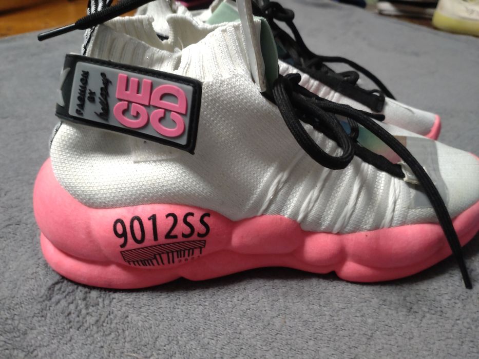 Buty damskie sportowe rozmiar 39