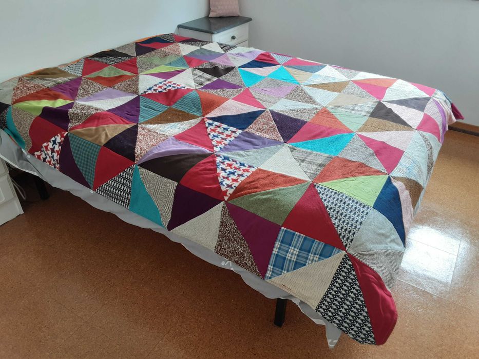 Colcha em Patchwork para Cama de Casal