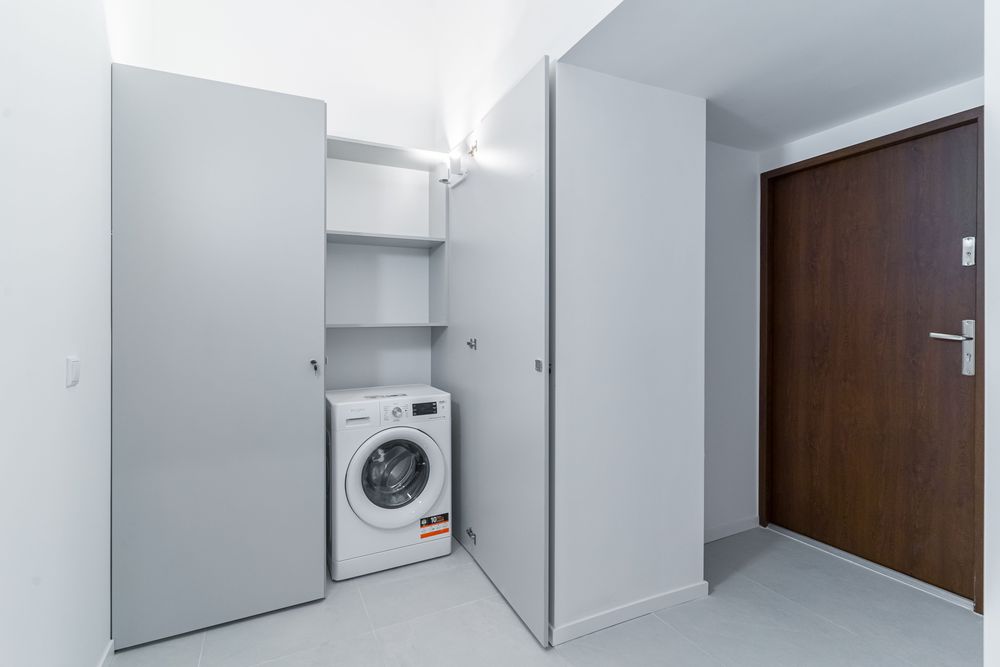 Nowoczesna kawalerka z antresolą – centrum Łodzi, Żeromskiego 17