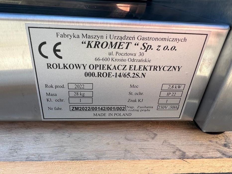 Rolkowy opiekacz elektryczny 2.8 kw