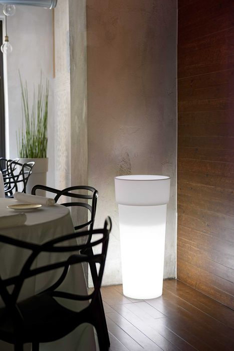 Mobiliario led varias unidades