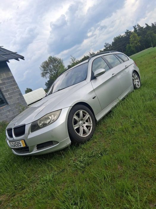 BMW E91 2.5 Benzyna