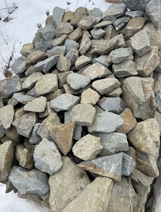 Природний Камінь Бутовий Пісковик 1т на палеті