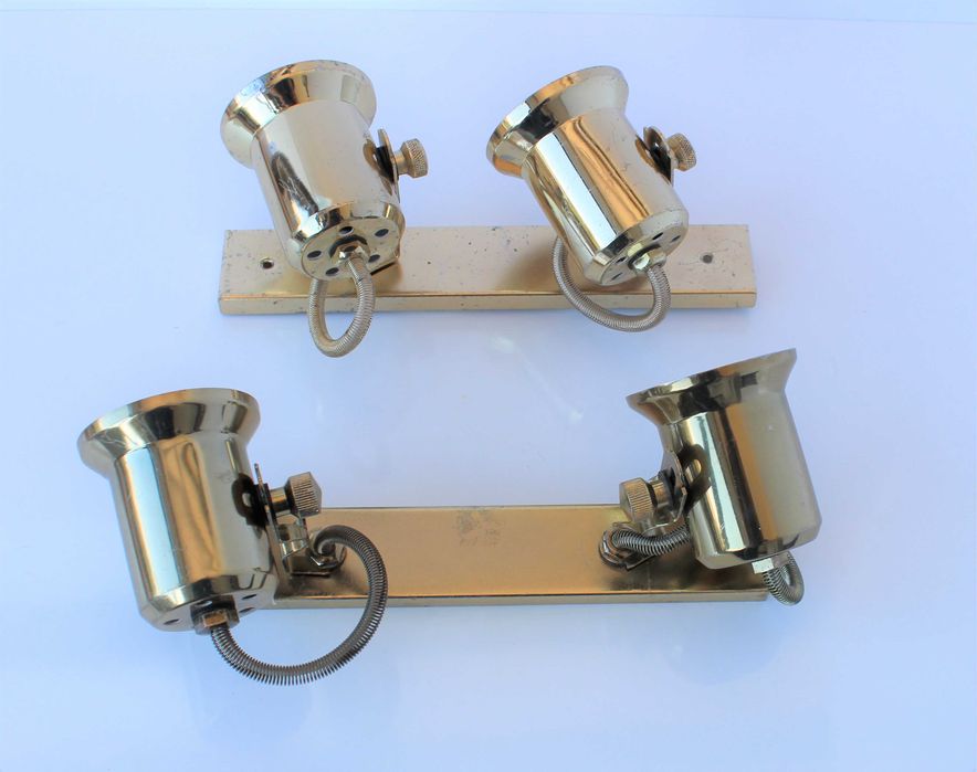 Par de focos duplos para iluminação