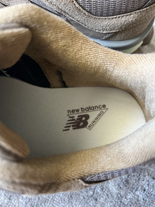 New Balance 9060 Castanhos