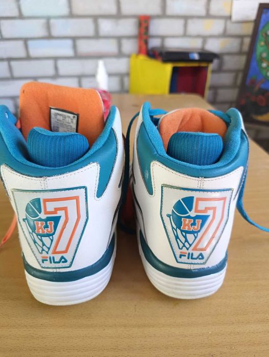 кросівки баскетбольні