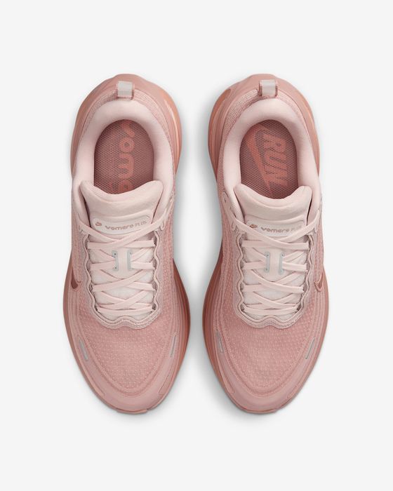 Оригінальні кросівки NIKE VOMERO PLUS (HV8154-601) | Нові!
