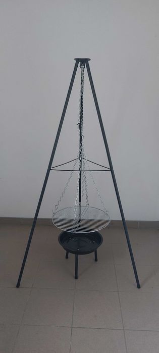 Grill podwieszany