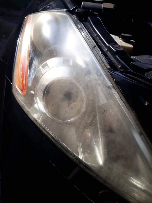 Rozklejanie lamp / Polerowanie reflektorów/ Regeneracja reflektorów