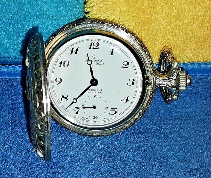 Relógio de Bolso Monumental (Cena de Caça) Incabloc Fabricado na Suíça