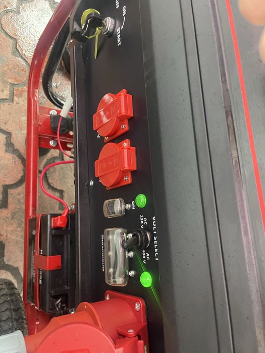 Генератор  бензиновий Einhell  7,5 квт