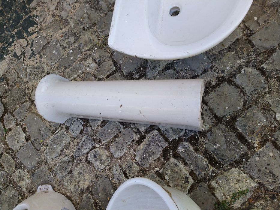 Louça sanitária em bom estado