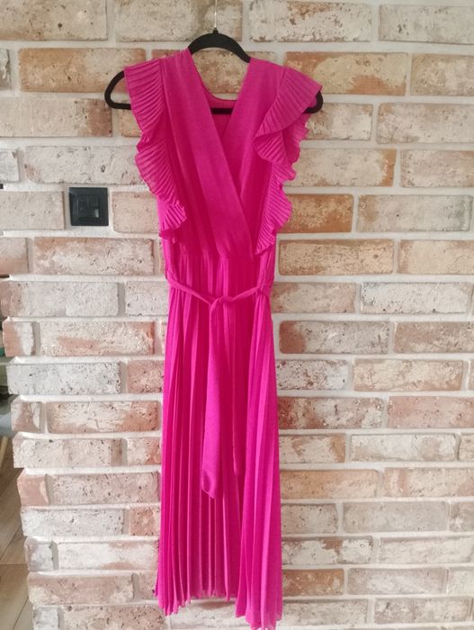 Sukienka elegancka S/M