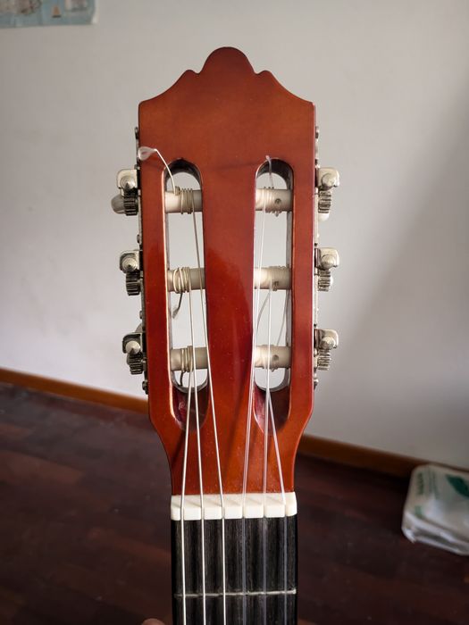 Guitarra Acústica Molina (Como Nova) – Troco por Teclado/Piano
