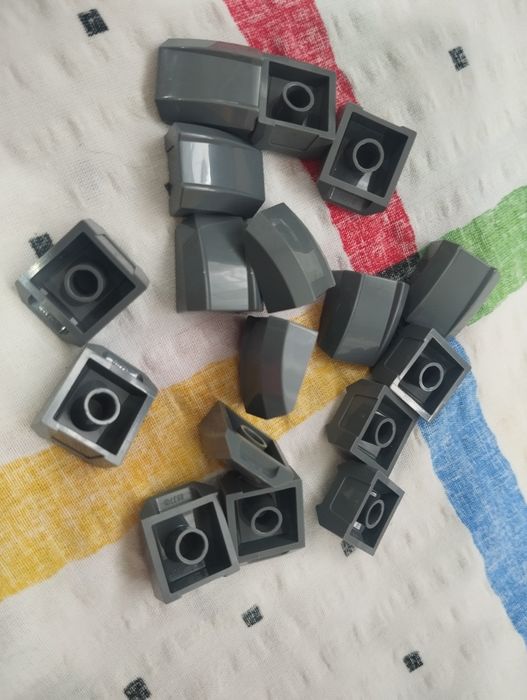 Lego 30602 Skos zakrzywiony 2x2 C. Szary 4 szt. Nowe Promocja